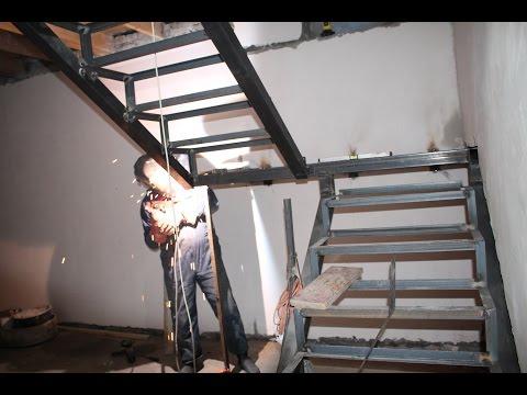 Как сделать  лестницу в доме,  Своими руками